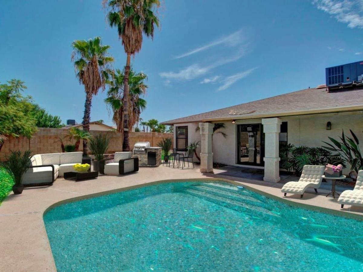 Kierland - North W/pool~walk To Kierland Area Casa de férias Scottsdale